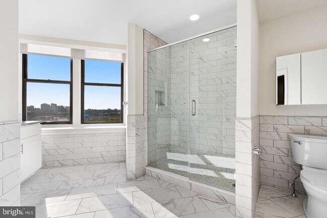 2201 Pennsylvania Ave in Philadelphia, PA - Building Photo - Building Photo
