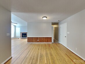 9325 Oren Thompson Rd in Charlotte, NC - Building Photo - Building Photo