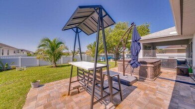 3322 NW 5th Terrace in Cape Coral, FL - Building Photo - Building Photo