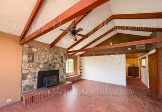 20381 Sherry Ct in Soulsbyville, CA - Building Photo - Building Photo