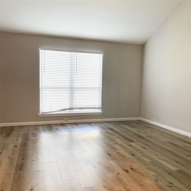 property at 8718 Victorian Village Dr