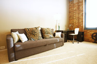 Cobbler Square Lofts in Chicago, IL - Building Photo - Interior Photo