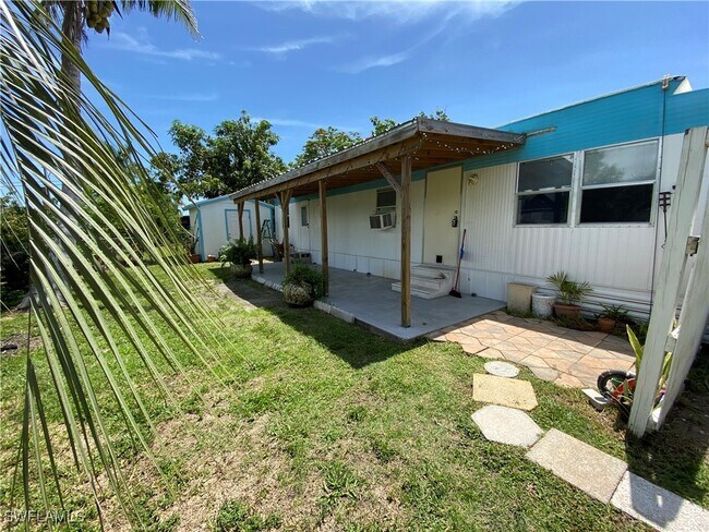 property at 5687 Meadowlark Ln