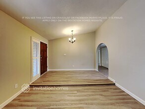 18432 N 46th Ave in Glendale, AZ - Building Photo - Building Photo