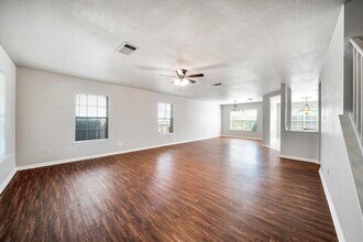 1701 Balsam Way in Round Rock, TX - Building Photo - Building Photo