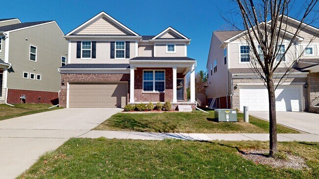 property at 2901 Dillon Dr