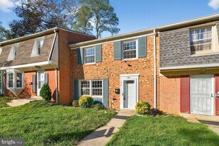 1532 Potomac Heights Dr in Fort Washington, MD - Building Photo