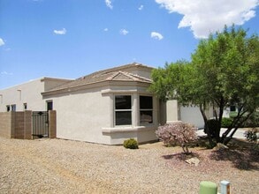 2577 Copper Sky Dr in Sierra Vista, AZ - Building Photo - Building Photo