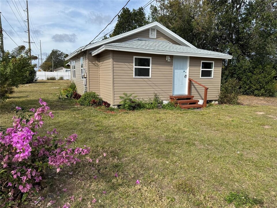 620 Oak St in Auburndale, FL - Building Photo