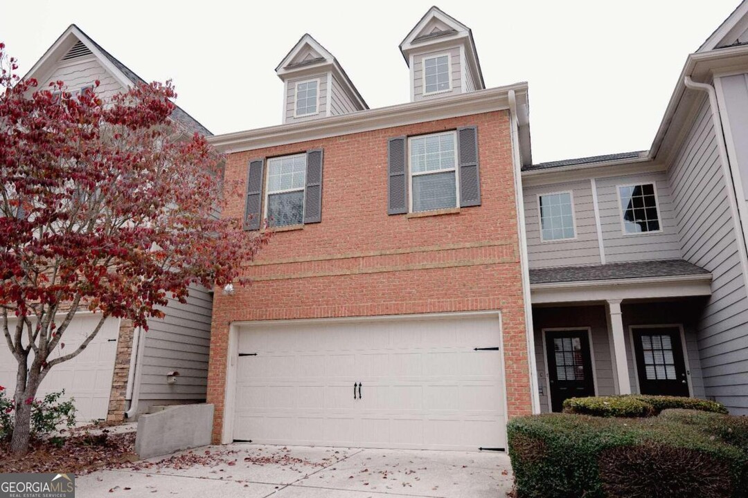 2615 Maple Leaf Terrace in Cumming, GA - Foto de edificio