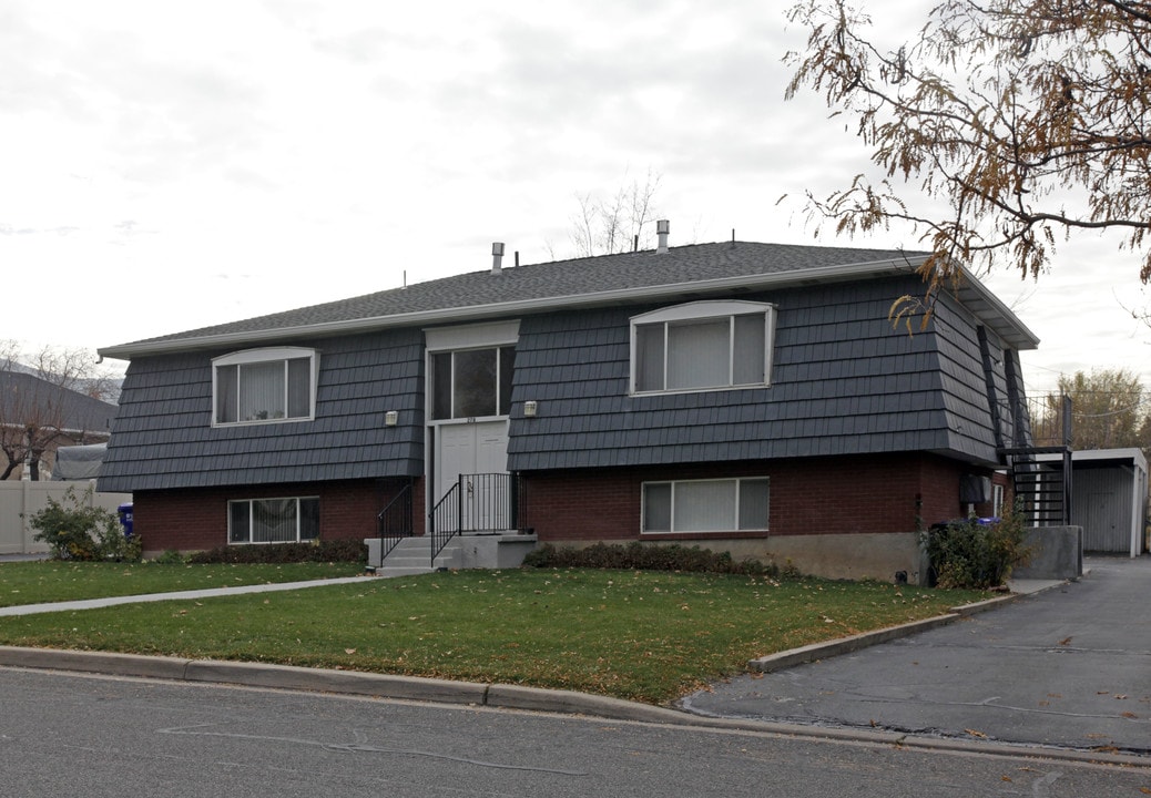 278 E 100 N in Centerville, UT - Building Photo