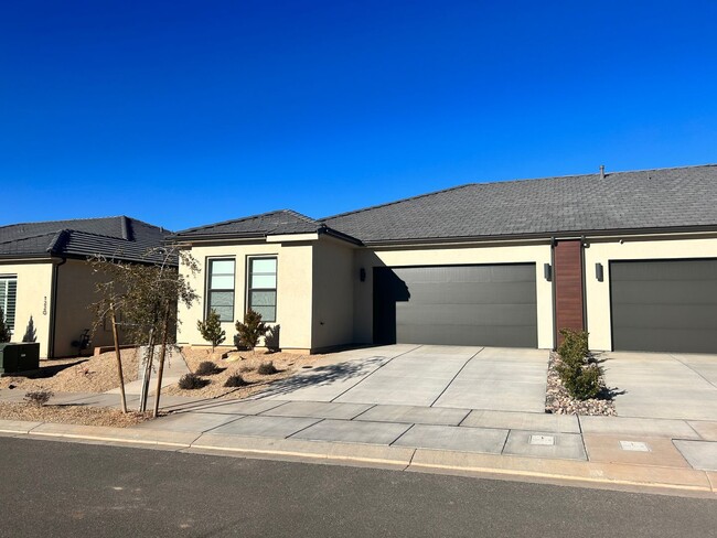 1212 Hopewell Dr in Saint George, UT - Building Photo - Building Photo