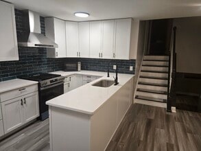 456 W Inverrary Ln in Deerfield, IL - Building Photo - Building Photo