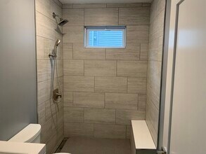 115 Shore Dr in Somerville, MA - Building Photo - Building Photo