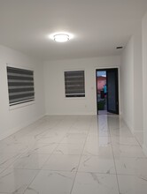 3820 E 9th Ln in Hialeah, FL - Building Photo - Building Photo