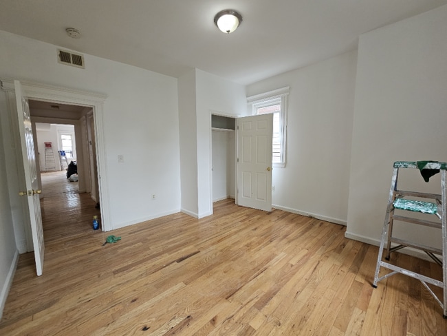 property at 853 S 15th St