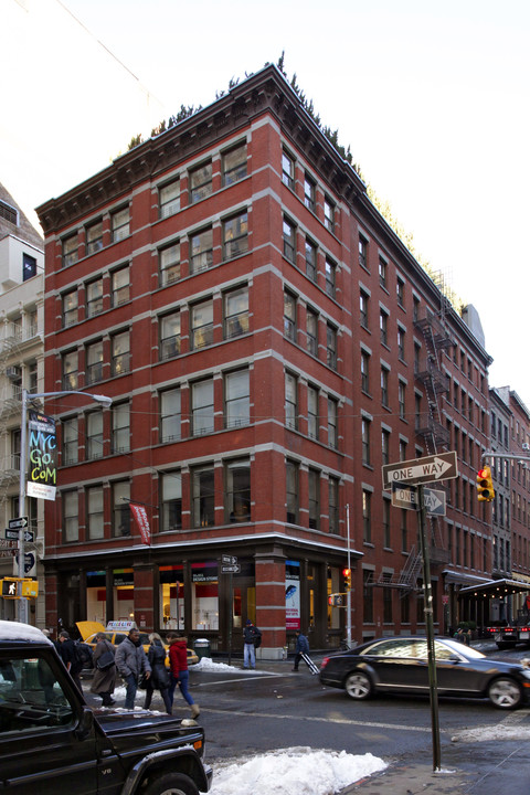 Bayard House in New York, NY - Building Photo