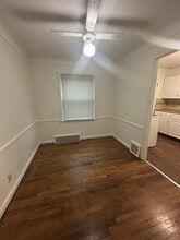 25250 Lakeshore Blvd in Euclid, OH - Building Photo - Building Photo