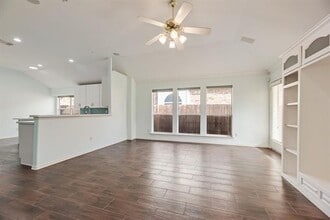 5024 Woodmeadow Dr in Fort Worth, TX - Building Photo - Building Photo