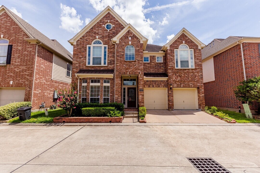 3531 Urban Woods Trail in Houston, TX - Building Photo