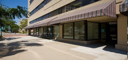 Crossroads House Apartments in Lincoln, NE - Foto de edificio - Building Photo