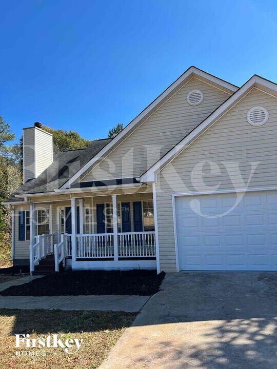 506 Oxford Ridge in Winder, GA - Building Photo