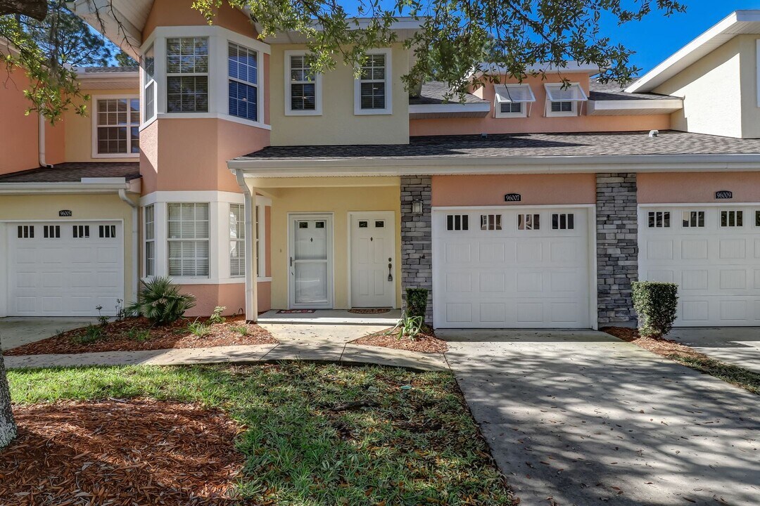 96007 Stoney Dr in Fernandina Beach, FL - Building Photo