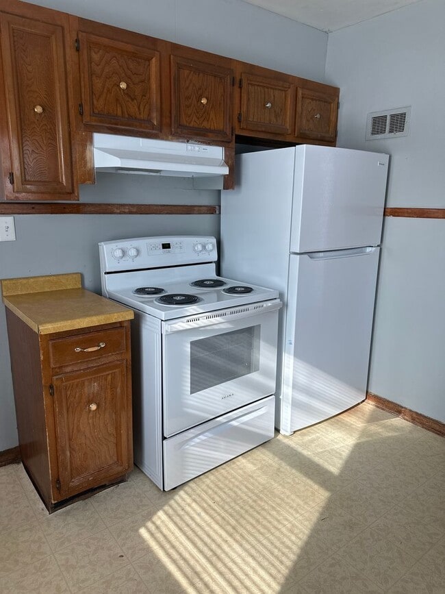 1000 Columbia St in Waterloo, IA - Building Photo - Building Photo