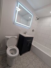 1061 E 80th St in Chicago, IL - Building Photo - Building Photo