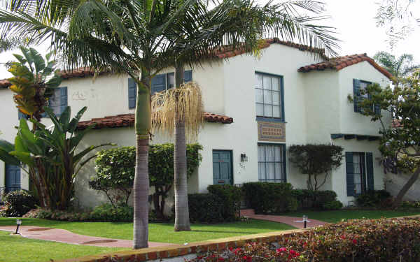 751-761 G Ave in Coronado, CA - Building Photo - Building Photo