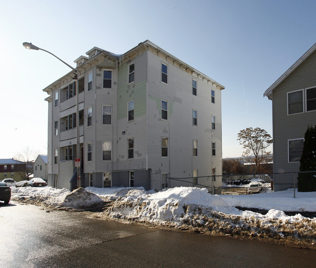 39 Wall St in Worcester, MA - Building Photo - Building Photo