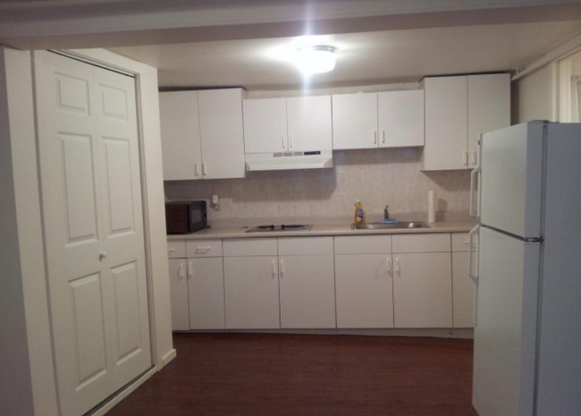 property at 9 Cedar St