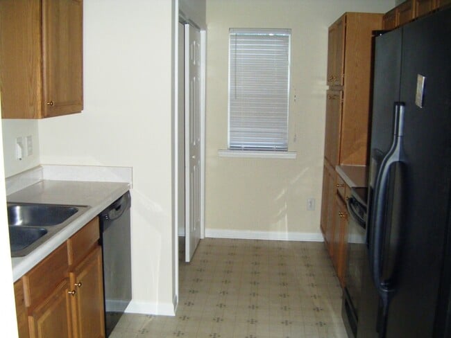 1235 Helms Rd in Charlotte, NC - Building Photo - Building Photo