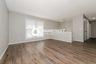 8704 NW 83 Terrace in Kansas City, MO - Building Photo - Building Photo