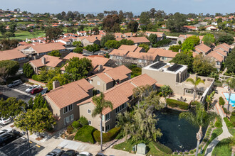 The Villas in Solana Beach, CA - Building Photo - Building Photo