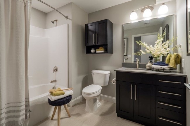 Residences at Sundial in Manchester, NH - Foto de edificio - Building Photo