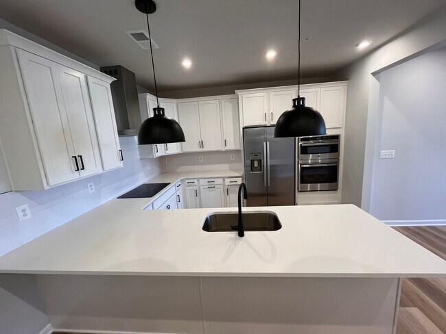 638 Brookwood Glen Terrace in Glen Allen, VA - Building Photo - Building Photo