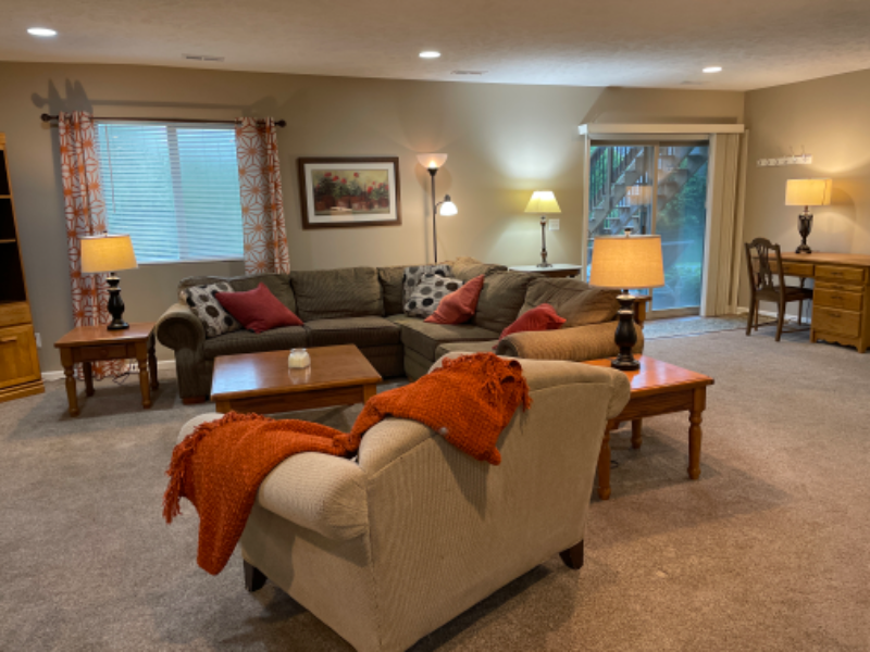 2250 Placid Lake Dr in Papillion, NE - Foto de edificio