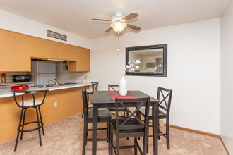 Nelson Estates Apartments in Kendallville, IN - Foto de edificio - Interior Photo