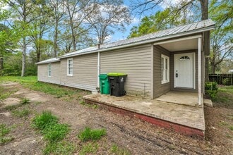 408 West Ave in Sylacauga, AL - Building Photo - Building Photo