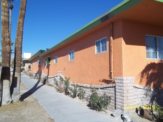 11330 Palm Dr in Desert Hot Springs, CA - Building Photo - Building Photo