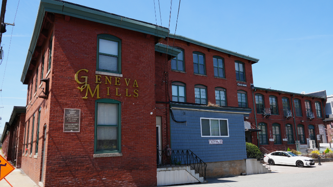 property at 1117 Douglas Ave