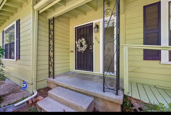 property at 214 Coyle Pl