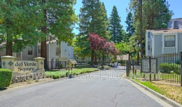 100 Del Verde Cir in Sacramento, CA - Building Photo - Building Photo