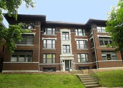 5355 Pershing Ave in St. Louis, MO - Building Photo