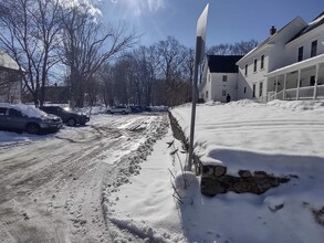 143 Meadow St in Sanbornville, NH - Building Photo - Building Photo