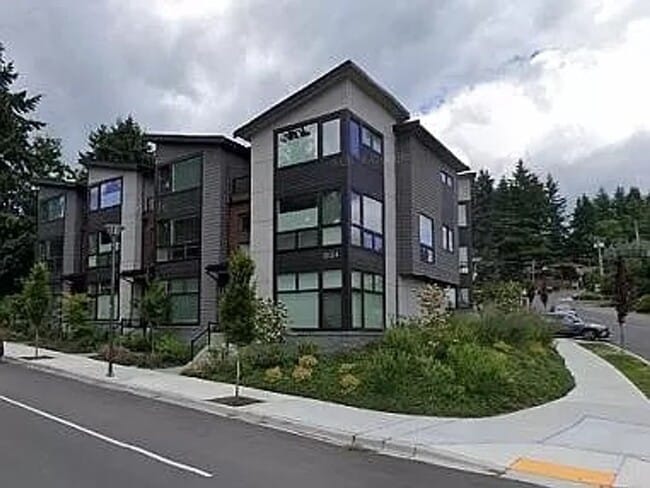 property at 6454 NE 181st St