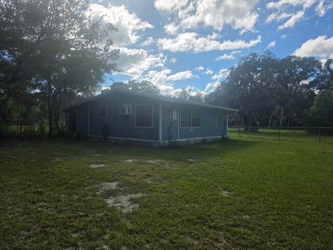 14856 Aubrey Ave in Spring Hill, FL - Building Photo - Building Photo
