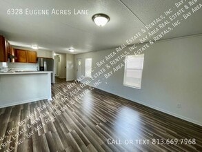 6328 Eugene Acres Ln in Gibsonton, FL - Building Photo - Building Photo