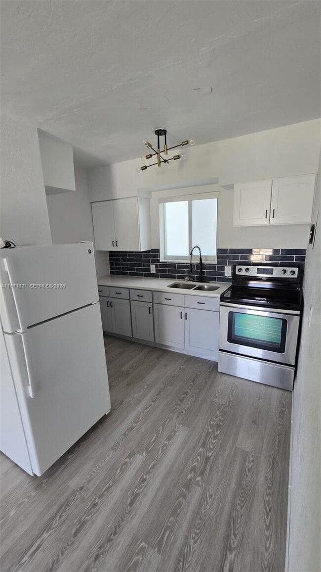 property at 9270 E Bay Harbor Dr